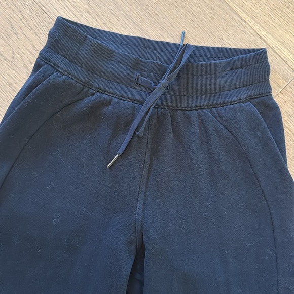 Lululemon Fleece Lined Joggers - Picture 2 of 9